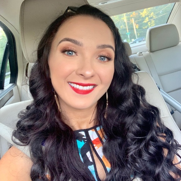 MEET YOUR POSHER! - Picture 1 of 1